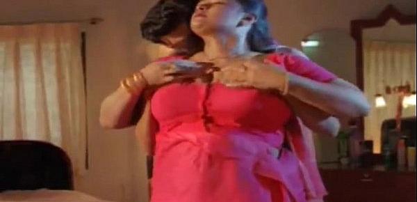  Mallu Actress Shakeela Hot Romance With Servent In Midnight